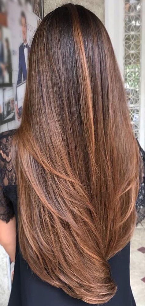 Coppery Brown Hair With Highlights, Auburn Highlights In Brown Hair Straight, Caramel Copper Balayage Brunettes, Brunette With Copper, Brunette With Copper Highlights, Copper Lowlights On Brown Hair, Brunette Ideas, Copper Highlights On Brown Hair, Copper Balayage Brunette