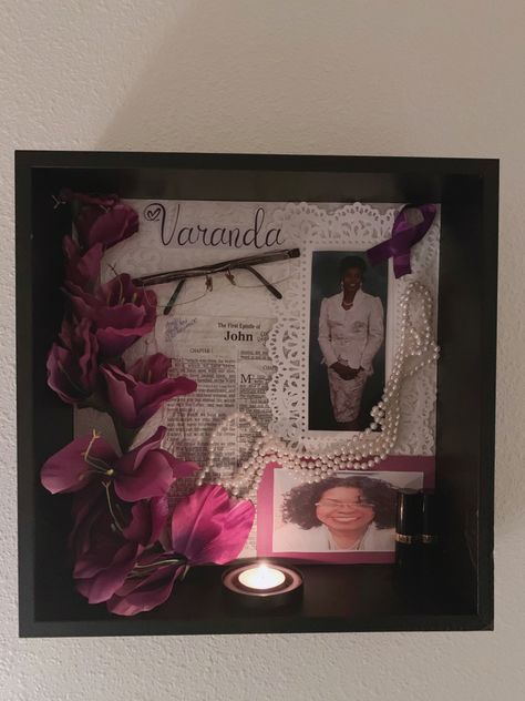 Memorial Shadow Box Ideas Grandparents, Shadow Box For Passed Loved Ones Diy, Memorial Shelf Display, Shadow Box Memorial Ideas, Memorial Shadow Box Ideas Mothers, Memorial Shadow Box Ideas Dads, Shadow Box For Passed Loved Ones, Shadow Box Ideas Memorial, Memorial Shadow Box Ideas