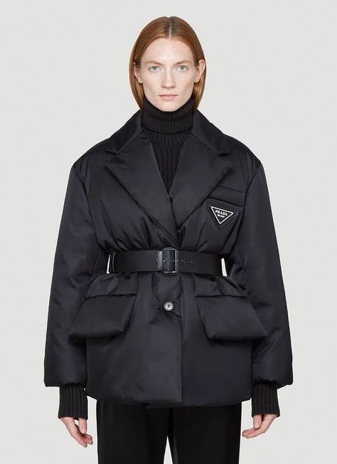 Prada Puffer Jacket Outfit, Prada Winter Jacket, Prada Puffer Jacket, Prada Down Jacket, Fur Sweatshirt, Jacket Belt, Prada Jacket, Cold Fashion, Prada Nylon