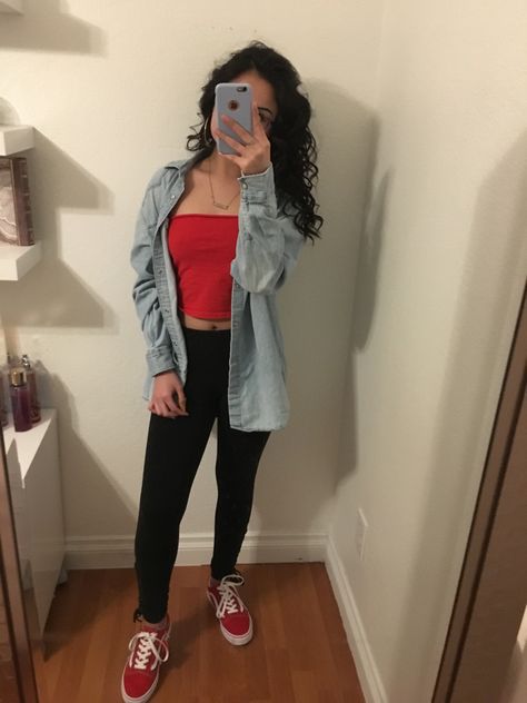 ριntєrєѕt:➫ @Nailynv_12cr❁ nada les cuesta es solo un click y ¡Listo! ❤❁ Red Tube Top Outfit With Jacket, Tube Top Outfit With Jacket, Tube Outfit Ideas, Red Tube Top Outfit, Valentines Fits, Red Vans Outfit, Tube Outfit, General Clothes, Tube Top Outfit