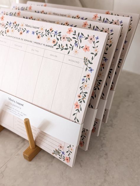 Stationary Business Ideas, Planner Packaging, Organisation Planner, Cute Planners, Fancy Stationery, Diy Weekly Planner, Stationary Business, Flower Stationary, Stationery Aesthetic