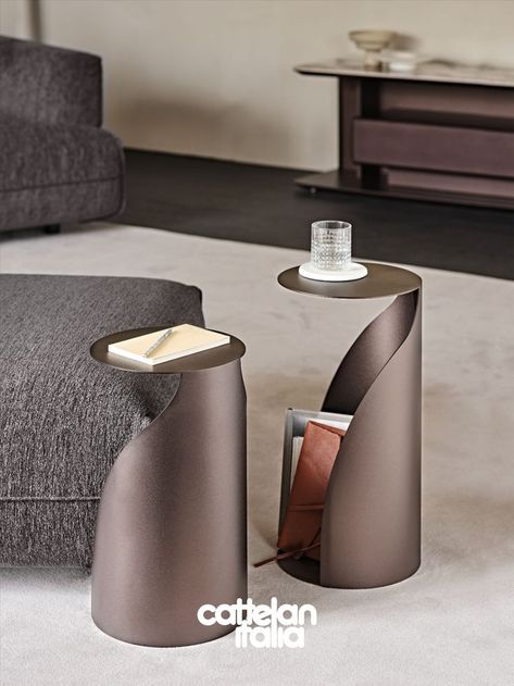 Sofa Side Table Design Modern, Side Tables Uk, Modern Side Table Design, Elegant Hallway, Metal Origami, Centre Table Living Room, Contemporary Style Furniture, Leather Side Table, Modern End Table