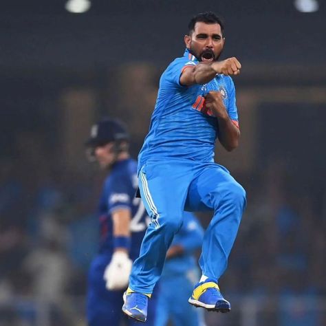 Mohammad Shami, Icc Cricket World Cup 2023, Mohammed Shami, Cricket World Cup 2023, Black Wallpapers Tumblr, Cricket Logo, India Match, Fast Bowling, Ms Dhoni Wallpapers