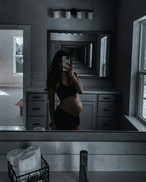 john tucker • sabrina james • a conquista • jamie tucker • off campus • books • aesthetic Sabrina James Aesthetic, Sabrina James, James Aesthetic, Lj Shen, Goal Aesthetic, Accidental Pregnancy, John Tucker, Black Wedding Gowns, Pregnancy Bump