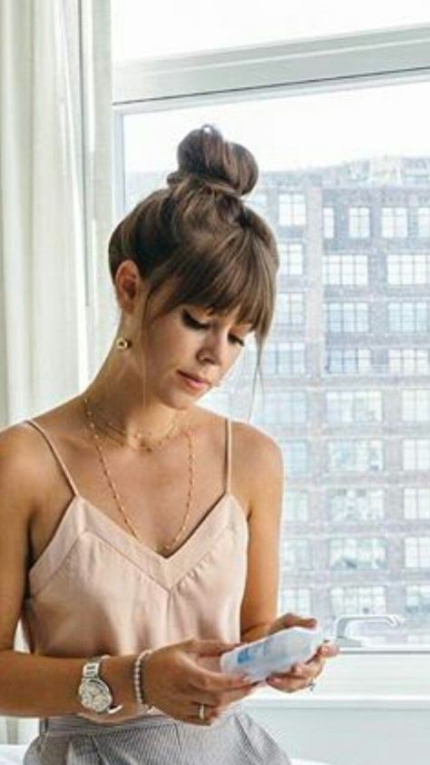 French Bangs Ponytail, Fringe Bun Hairstyles, High Bun With Fringe, Boho Bangs Hairstyle, Fringe 2023 Hair, Bangs Hair Up, Fringe Updo Hairstyles, Ponytail With Fringe, Bangs With Bun