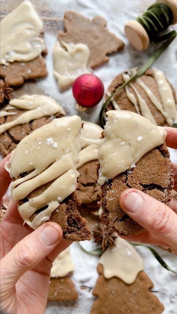 Tieghan Gerard on Instagram: "Soft Gingerbread Latte Cookies with Brown Butter Icing. A cross between a really great soft, chewy gingerbread cookie and steaming gingerbread latte. But the icing on top really makes them GOOD. Be generous with it. 1 1/2 sticks salted butter, at room temperature 3/4 cup light or dark brown sugar 2-4 tablespoons espresso powder or instant coffee powder 2 teaspoons vanilla extract 1 large egg 1/3 cup blackstrap molasses 2 1/4 cups, plus 1-2 tablespoons, as needed a Brown Sugar Icing, Brownie Truffles, Chewy Gingerbread Cookies, Half Baked Harvest Recipes, Brown Sugar Cookies, Gingerbread Latte, Butter Icing, Harvest Recipes, Candy Cookies