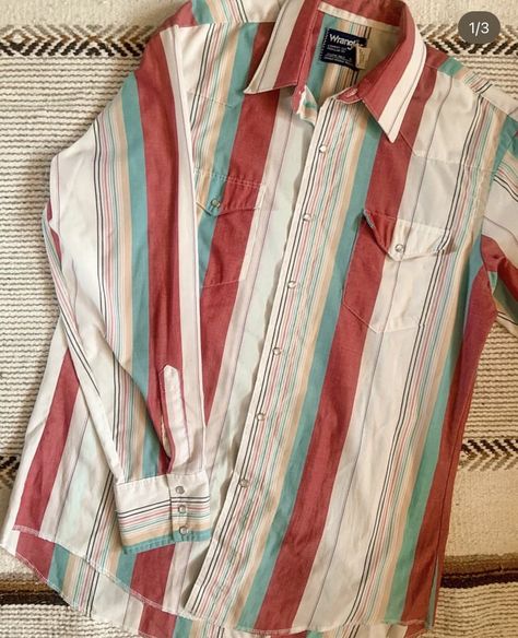 Western Rodeo Shirts Button Up, Western Button Up, 90s Western Fashion, Rodeo Fits, Western Things, Cute Western Outfits, Country Fits, Casual Country Outfits, Western Stuff