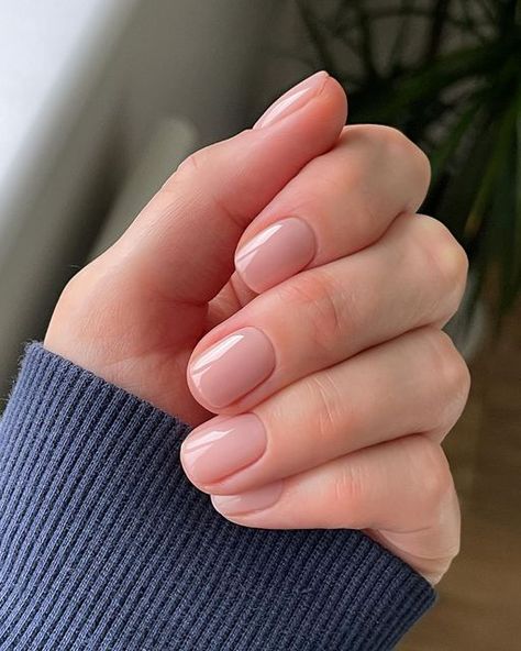 Biogel Nails, August Nails Designs, August Nails, Stunning Nail Designs, Nail Art Trends, Subtle Nails, Pretty Gel Nails, Latest Nail Art, Colorful Nail Designs