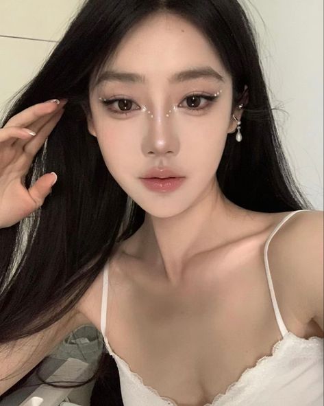 Angel Makeup, Concert Makeup, Korean Makeup Look, Girly Makeup, Casual Makeup, Ethereal Makeup, Pinterest Makeup, Cute Makeup Looks, Asian Eye Makeup