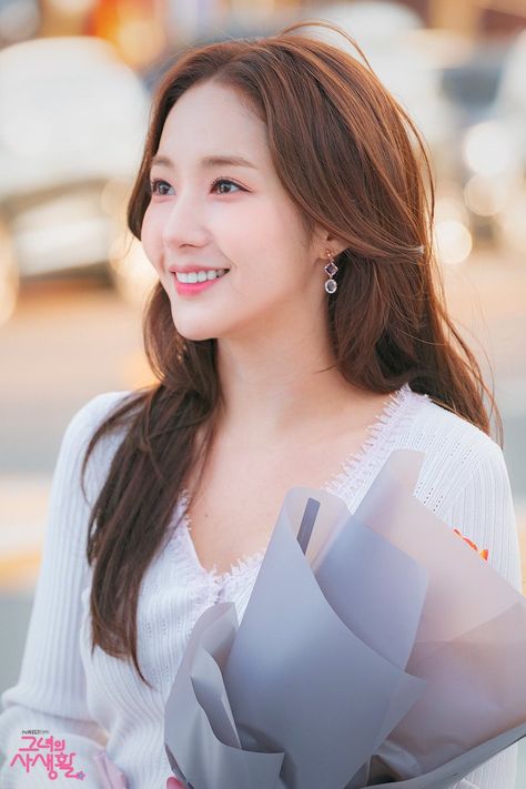 Secretary Kim, Young Park, Korean Hair Color, What's Wrong With Secretary Kim, Park Min Young, City Hunter, Private Life, Korean Actresses, Korean Celebrities