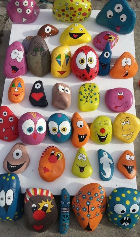 Painted Rock Animals, Art Pierre, Painted Rocks Kids, Painted Rocks Craft, Painted Rocks Diy, Rock Painting Ideas Easy, Rock Painting Patterns, Rock Painting Designs, Stone Crafts