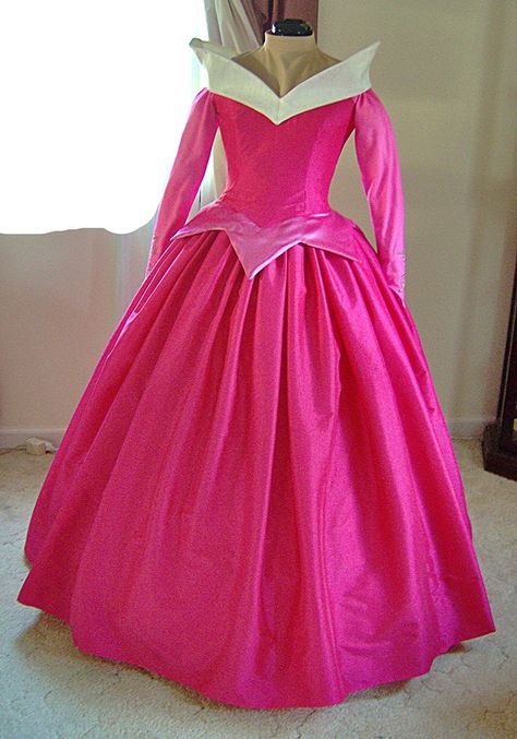 Sleeping Beauty - Aurora's Pink Dress - Cosplay Costume Comic Con Costumes, Sewing Design, Cosplay Costume, Cosplay Costumes, Pink Dress, Sleeping Beauty, Aurora, Ball Gowns, Aurora Sleeping Beauty