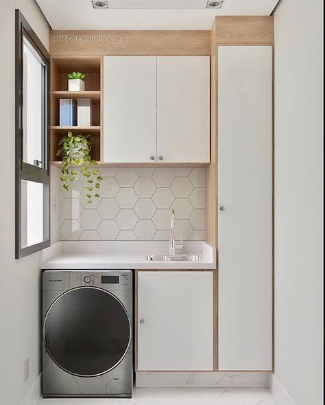 Loundry Small Room, Simple Laundry Room Ideas, Simple Laundry Room, Small Laundry Area, Outdoor Laundry Rooms, Laundry Room Layouts, Bilik Air, Laundry Design, Modern Laundry Rooms