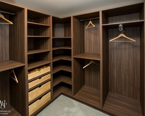 Corner Wardrobe Closet, Closet Design Ideas, Dressing Room Closet, Bedroom Cupboards, Dream Closet Design, Closet Design Layout, Walk In Closet Design, Wardrobe Door Designs, Closet Renovation