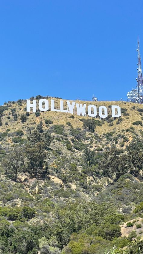 Hollywood Sign Pictures, Los Angeles Hollywood Sign, Hollywood Hike, California Scenery, Hollywood Sign Hike, Gma News, La Aesthetic, Summer Collage, Holly Wood