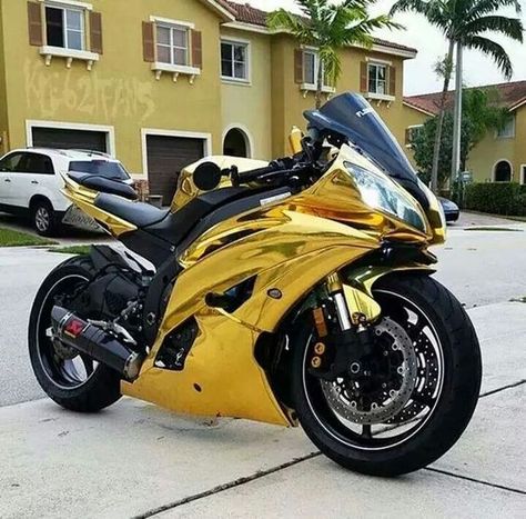 Golden Bike, Heavy Bike, Yamaha Motorbikes, Yamaha Sport, Gold Wheels, Custom Street Bikes, Custom Sport Bikes, Yamaha R6, Yamaha Motor