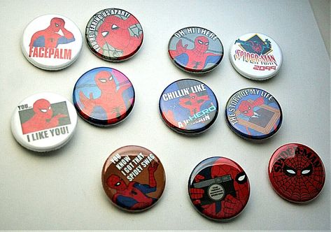 Marvel School Supplies, Spider Man Accessories, Marvel Pins, Marvel Stuff, Miles Spiderman, Spiderman Theme, Mens Gadgets, Jacket Pins, Diy Birthday Decorations