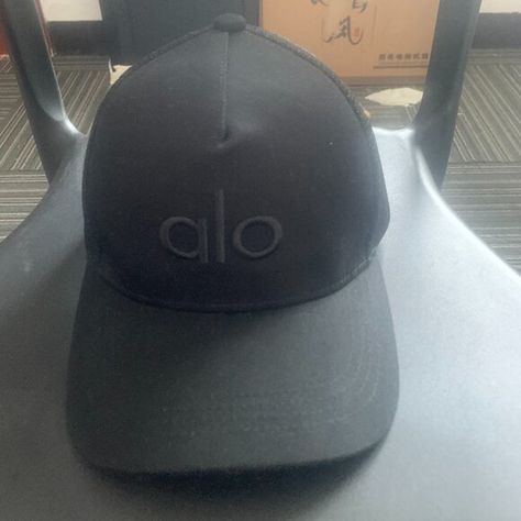 ALO Yoga HAT Embroidered black Baseball Cap Black Baseball Cap, Yoga Accessories, Alo Yoga, Baseball Cap, Yoga, Baseball, Hats, Closet, Black