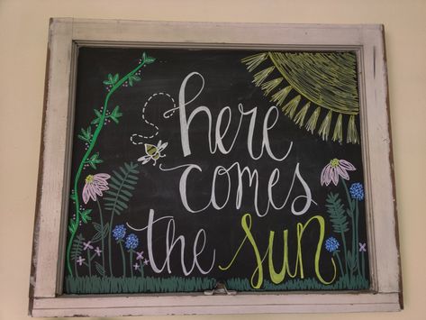 Sun Chalkboard Art, Sunshine Chalkboard Art, Spring Chalkboard Art, Sun Diy, Chalkboard Art Diy, Spring Chalkboard, Magnetic Boards, Chalk Sign, Chalkboard Designs