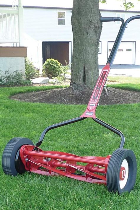 We purchased a reel lawnmower in the spring of last year for our 6,000 square foot yard. Now that I've pushed my way through a year, here are firsthand pros and cons to help you make the best decision for you. Manual Lawn Mower, Reel Lawn Mower, Reel Mower, Mowers For Sale, Yard Maintenance, Push Mower, Golf Green, Farm Tools, Ergonomics Design