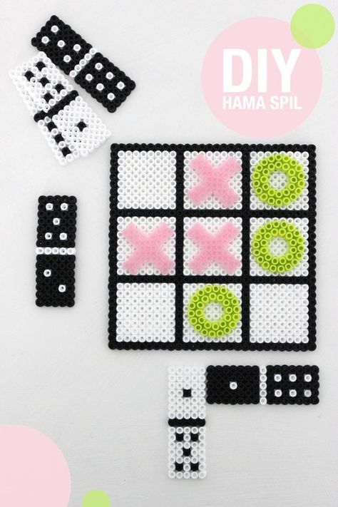 Hamma Beads Ideas, Easy Perler Bead Patterns, Melty Bead Patterns, 3d Perler Bead, Fuse Bead Patterns, Hama Beads Design, 8bit Art, Diy Perler Bead Crafts, Perler Bead Templates