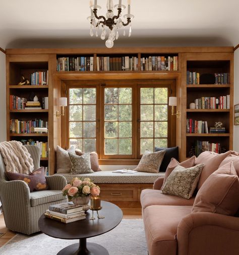 Family Room With Window Seat, Bookcase With Seating Built Ins, Bookshelves By Window, Window Seating In Living Room, Window Seat Styling, Library Around Window, Tv Near Window, Bookcase Around Window, Built In Around Window