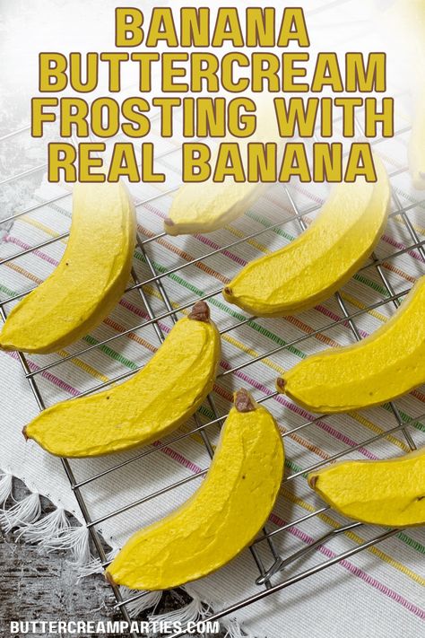 Banana Buttercream Frosting Recipe, Banana Frosting Easy, Banana Icing Recipe 3 Ingredients, Banana Butter Cream Frosting, Banana Ganache Recipe, Banana Cake With Buttercream Frosting, How To Make Banana Extract, Banana Icing Recipe Frostings, Banana Buttercream Frosting