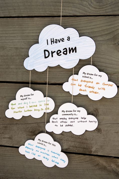 Celebrate Dr. Martin Luther King, Jr. in the classroom with this ‘I Have a Dream’ Mobile. This MLK writing activity can work as a first grade resource and on up to fifth grade. Martin Luther King Kids, Martin Luther King Jr Crafts, Mlk Crafts, Mlk Activities, Martin Luther King Activities, Martin Luther King Jr Activities, 1st Grade Crafts, Cloud Activities, Mlk Jr Day