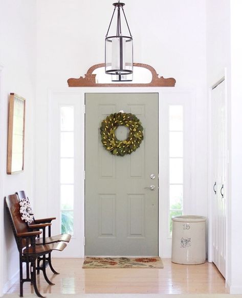 Oh Lichen, we want to see you in ALL the spaces. Apparently we aren't the only ones obsessed with this green - @baker_nest painted the interior of her front door with Lichen. ⠀⠀⠀⠀⠀⠀⠀⠀⠀ ⠀⠀⠀⠀⠀⠀⠀⠀⠀ The durability of Fusion makes it a wonderful paint for making over your interior (+ exterior!) doors! Such a great way to add a bit of style to a sometimes boring space. ⠀⠀⠀⠀⠀⠀⠀⠀⠀ ⠀⠀⠀⠀⠀⠀⠀⠀⠀ So we can just agree, let's #paintallthethings because #paintitbeautiful AMIRITE?⠀⠀⠀⠀⠀⠀⠀⠀⠀ ⠀⠀⠀⠀⠀⠀⠀⠀⠀ #... Fusion Mineral Paint Colors, Mineral Paint Colors, Katie Baker, Top Paint Colors, Painted Interior Doors, Diy Instagram, Fusion Paint, Painted Front Doors, Built In Bookcase