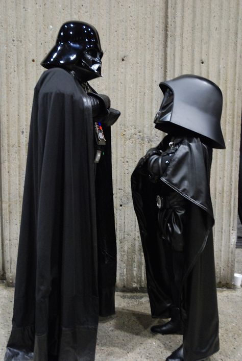 Darth Vader and Dark Helmet...I so want to hear the banter between these two! Dark Helmet, Anakin Vader, Dark Vador, Storm Trooper, Star Wars Humor, Film Tv, Geek Out, Best Cosplay, The Villain