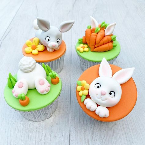 Cupcake Ideas For Kids, Easter Snack Ideas, Easter Beads, Easter Cupcake Ideas, Easter Bunny Cake Topper, Easter Gingerbread House, Easter Cupcakes Easy, Easter Cake Toppers, Easter Cupcake Toppers