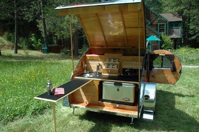 Tiny Yellow Teardrop: Ten Best Teardrop Galleys Teardrop Kitchen, Prius Camper, Camping Goals, Teardrop Trailer Interior, Teardrop Camper Interior, Vintage Glamping, Diy Teardrop Trailer, Teardrop Trailer Plans, Teardrop Camper Plans