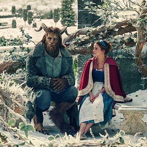 Beauty And The Beast Movie 2017, Beauty And The Beast 2017, Beauty And The Beast Wallpaper, Disney Live Action Movies, Beauty And The Beast Movie, Belle And Beast, Beast Wallpaper, Disney Belle, Belle Beauty And The Beast