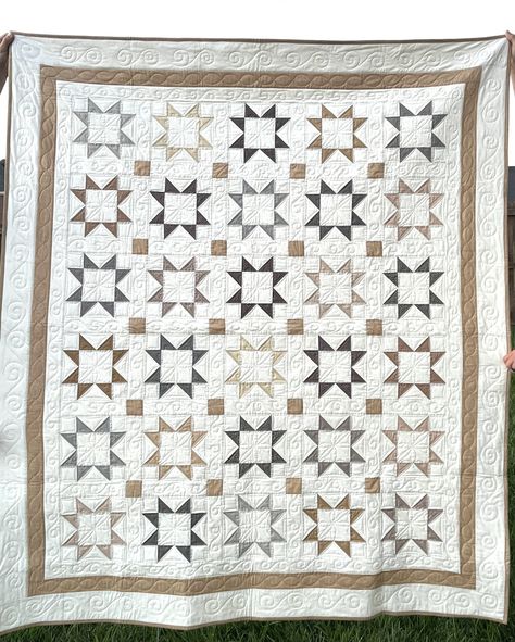 Neutral Palette Star Quilt – Baking and Bobbins Neutral Quilt, Cottage Designs, Homemade Quilts, Star Blocks, Cottage Design, Neutral Palette, Free Motion Quilting, Star Quilt, Quilt Ideas