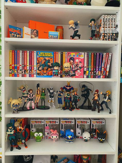 Anime Figures My Hero Academia, Anime Collection Room Aesthetic, Organize Manga Shelf, My Hero Academia Collection, Mha Manga Collection, My Hero Academia Bedroom Ideas, Anime Bookshelf Ideas, Anime Shelf Decor, Anime Figures Aesthetic Room