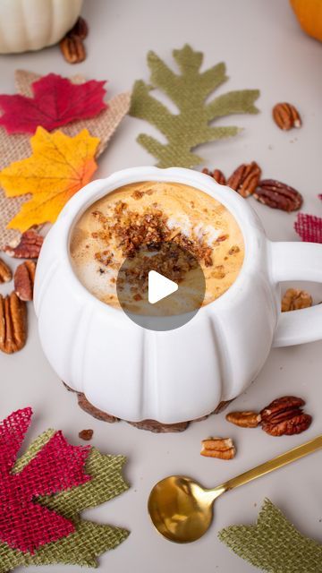 Katerina Diaz on Instagram: "Starbucks Pecan Crunch Oatmilk Latte 🤭🍂

Oh my gosh Becky this drink is SO FLIPPING GOOD!!!!! Personally I like the hot version best BUT both are fabulous and delish! 

Comment the word “PECAN” for the full iced and hot recipes🍁🤗" Oatmilk Latte, Hot Recipes, Pecan Crunch, Melting Butter, Hot Meals, Butter Cookies, Melted Butter, Oh My, Dessert Recipes