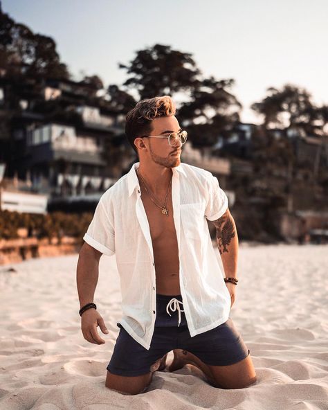 ZORAN AVRAMOVIC on Instagram: “Sitting here and watching the waves while the sun goes down 🌅🌊 Happy Valentine’s Day to all of you ❤️ ____________…” Beach Fashion Shoot, Mens Beach Style, Beach Outfit Men, Beach Party Outfits, Mens Summer Outfits, Men Photoshoot, Beach Photography Poses, Men Photography, Beach Portraits