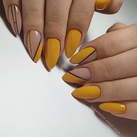 Geometric Nails, Yellow Nail Art, Yellow Nails Design, Manicure Nail Designs, Geometric Nail, Acrylic Nail Art, Yellow Nails, Unique Nails, Chic Nails