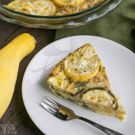 An easy low carb frittata made with zucchini and yellow squash. It's perfect for breakfast or brunch. A little cheese sprinkled makes it hard to resist. #lowcarb #zucchini #summersquash #yellowsquash #frittata | LowCarbYum.com Yellow Summer Squash Recipes, Summer Squash Bread, Squash Frittata, Low Carb Frittata, Cucumber Chips, Yellow Squash Casserole, Summer Squash Recipes, Healthy Low Carb Snacks, Healthy Chips