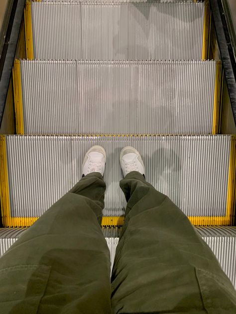 green cargo pants; sage green; army green; nike blazers; escalator; shoe check; shoes aesthetic; aesthetic pic Cargo Nike, Couples Beach Photography, Nike Blazers, Shoes Aesthetic, Green Cargo Pants, Green Cargo, Aesthetic Aesthetic, Nike Blazer, Beach Photography