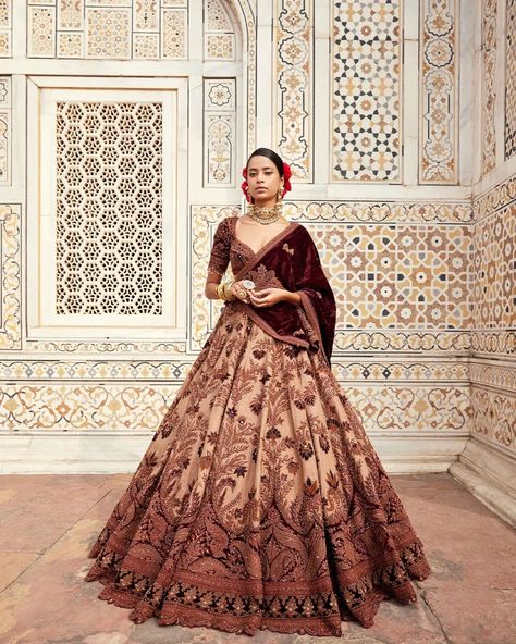 Payal Keyal, Latest Bridal Lehenga Designs, Red Bridal Dress, Bridal Lehenga Designs, Latest Bridal Lehenga, Indian Outfits Lehenga, Wedding Lehenga Designs, Lehenga Designs Simple, Indian Bride Outfits