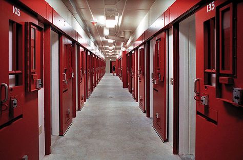 Cell block at Florence Supermax Prison in Colorado Ohio State Penitentiary, Supermax Prison, Leadership Communication, Abandoned Prisons, Prison Reform, Eerie Places, Prison Life, Prison Cell, Solitary Confinement