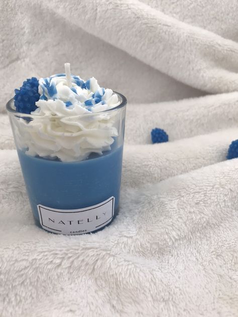 Blue And White Candles, Blue Candle Aesthetic, Shot Glass Candles, Scented Candles Aesthetic, Pretty Candles, Candle Making Recipes, Velas Candles, Diy Candles Homemade, Bluey Party