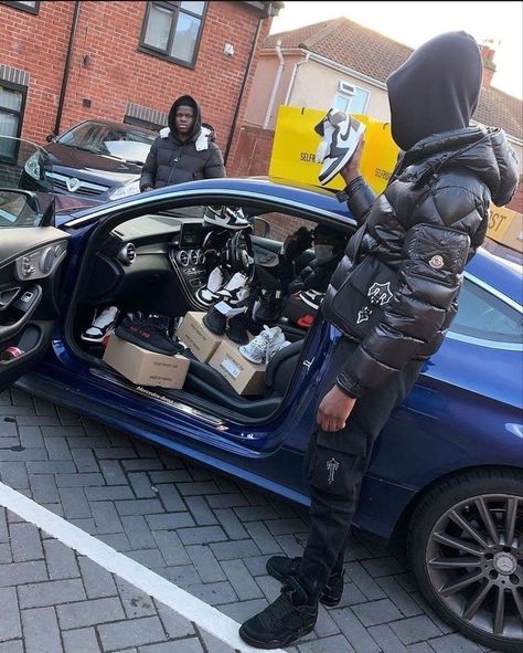 Car Outfit, Drip Fits, Drippy Outfit, Casual Street Wear, Gangsta Style, Drip Outfit Men, Black Men Street Fashion, All Nike Shoes, Men Street Fashion