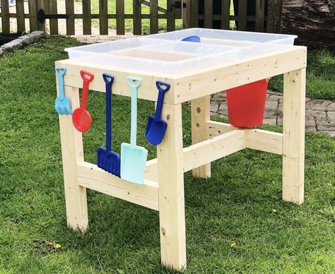 $50 DIY sensory table | ourgatheredcottage.com Diy Water Table For Kids, Water Table Ideas For Toddlers, Water Table Diy, Diy Sensory Table, Diy Water Table, Kids Water Table, Kid Friendly Backyard, Diy Sensory, Backyard Kids Play Area