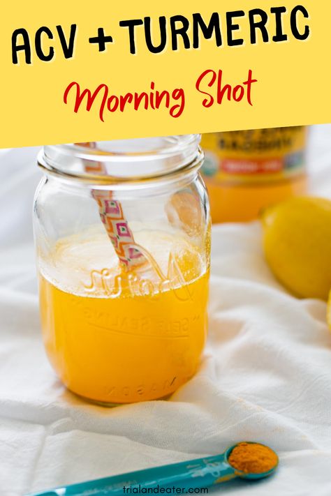 morning turmeric detox drink Turmeric Detox Drink, Apple Cider Vinegar Shots, Acv Drink, Turmeric Drink, Turmeric Shots, Anti Inflammation Recipes, Turmeric Recipes, Wellness Shots, Apple Cider Vinegar Drink