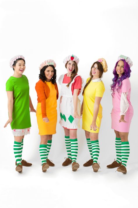 Diy Strawberry Shortcake, Sandlot Costume, Strawberry Shortcake Halloween, Strawberry Shortcake Halloween Costume, Disney Villain Costumes, Strawberry Shortcake Costume, Diy Group Halloween Costumes, Best Group Halloween Costumes, Diy Carnival