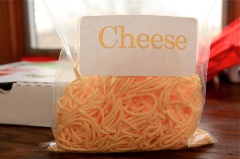 pizza shop week: mozzarella-colored yarn cut to make shredded cheese for Pizza dramatic play Pizza Dramatic Play, Cheese For Pizza, Grocery Store Dramatic Play, Play Grocery Store, Dramatic Play Themes, Prop Box, Restaurant Themes, Pizza Shop, Dramatic Play Preschool