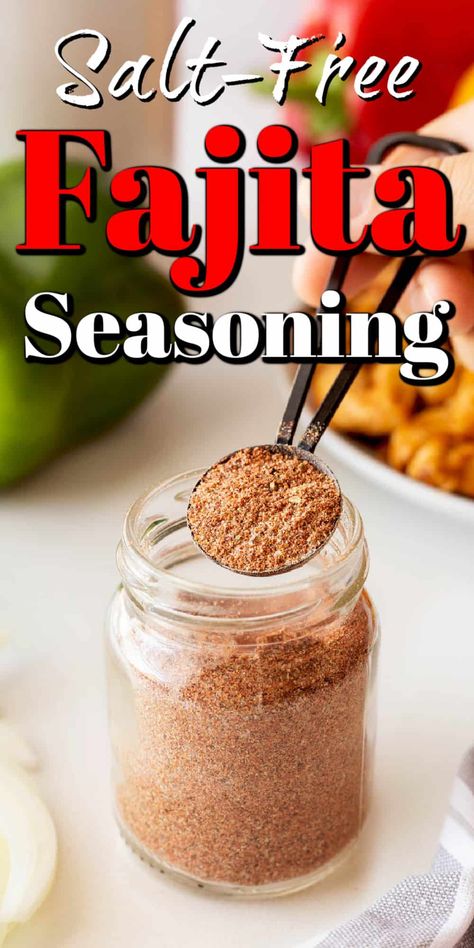 Homemade Fajitas, Fajita Seasoning Recipe, Fajita Mix, Fajita Seasoning Mix, Homemade Fajita Seasoning, Frugal Girls, Spice Mix Recipes, Seasoning Recipe, Rub Recipes