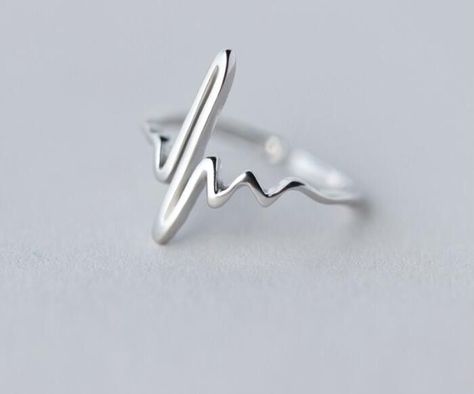 Helen de Lete Innovative Heart Beat Sterling Silver Open Ring Heart Beat Ring, Minimalist Jewelry Silver, Geometric Ring, Heart Beat, Jewelry Model, Fashion Ring, Rings Simple, Open Ring, Sterling Silver Heart